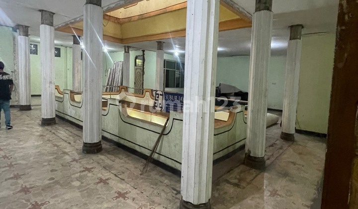 Ruko Sekaligus Gudang Luas Di Jual Cepat Dan Murah Otto Iskandar  1