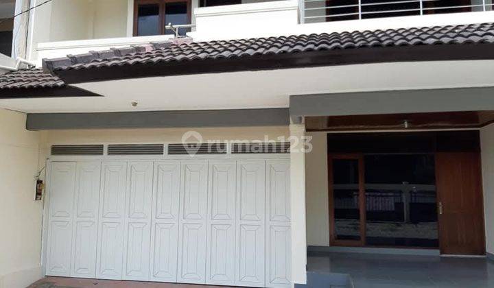 Jual Rumah Villa Shm Di Komplek Cipaku Indah Bandung 1