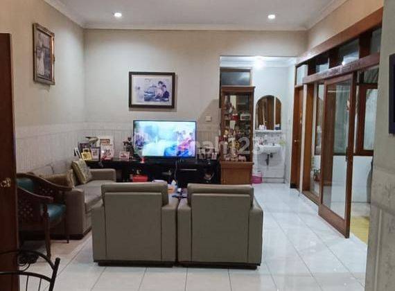 Rumah Di Singgasana Hadap Timur Dijual Shm 1