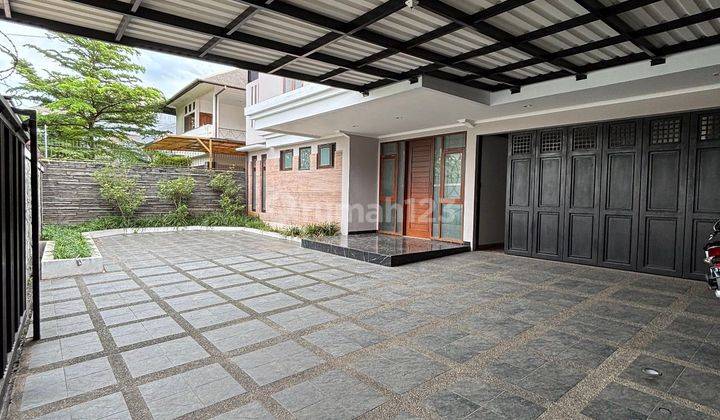 Rumah Kontemporer Mewah Modern Di Sayap Sutami Bandung 1