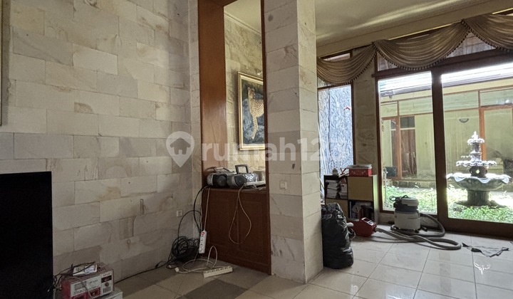 For Sale 2-Story House In Setraduta Complex 2