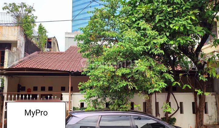 Dijual rumah strategis pejompongan 2