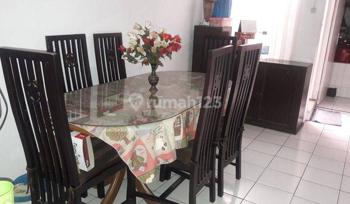 Dijual rumah I lantai komplek swadarma 2