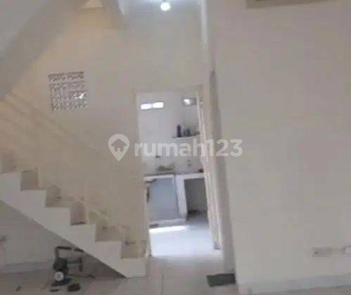 DISEWAKAN  Satu unit Ruko di Komplek Surapati Core , Jl.Suci KOTA BANDUNG 2