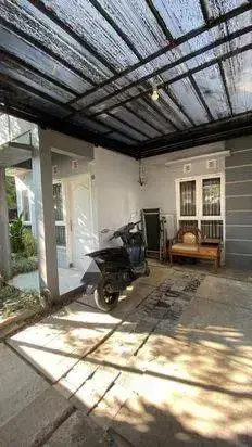 Dijual Rumah Hook Komplek The Garden Sariwangi Bandung Barat 1