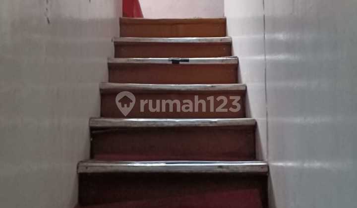 Strategis Mainroad  Perintis Sarijadi Bandung Utara Sangat cocok untuk tempat usaha 2