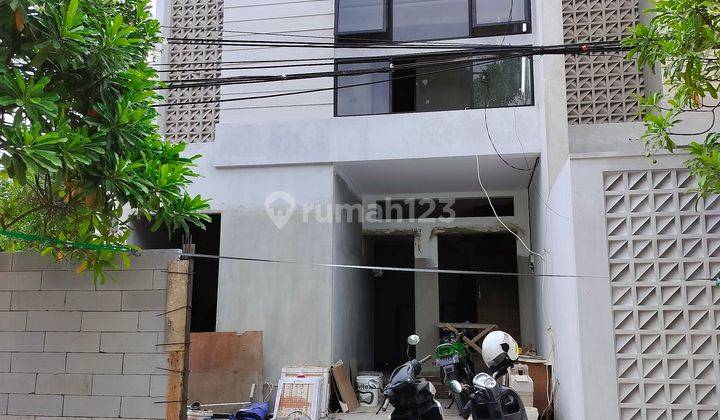 Dijual Rumah 2 Lt Perumahan Gading Pantai Dekat Raya Kenjeran 1