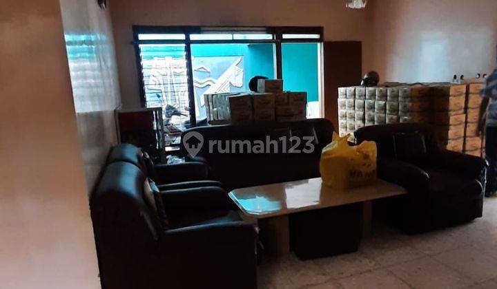 Dijual Rumah hitung tanah Manyar Kertoarjo dekat Galaxy mall 2