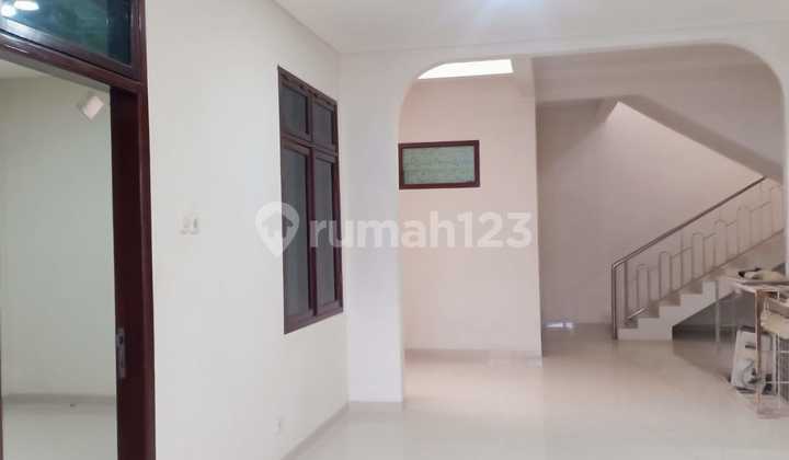 Disewakan Rumah Bagus & S,huni Wisma Permai Barat Dkt Galaxy Mall & Kampus Unair 2