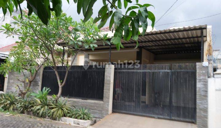 Dijual Rumah Tengah Kota Daerah Tompotika 1