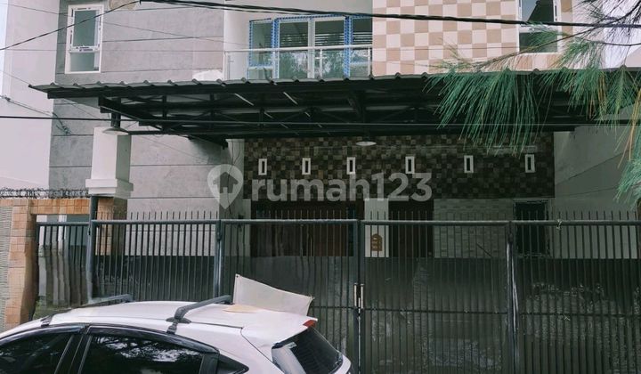 Dijual Rumah 2 Lt S.huni Pondok Tjandra, Waru, Sidoarjo
