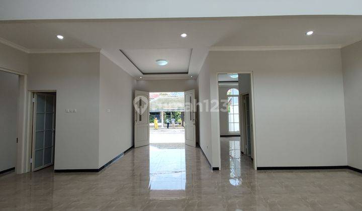 Rumah baru American classic Sutorejo Surabaya dk Kertajaya galaxy 2