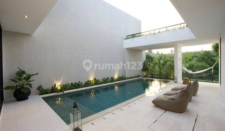 Brand New Villa In Pererenan Canggu With Ricefield View 1