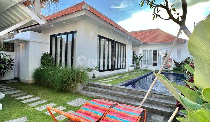 Modern Villa For Rent Near Berawa Beach 1