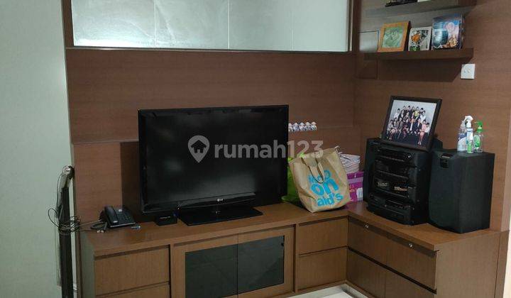 DIjual Ruko 2 Lantai Furnished Bagus di Mekar Wangi 1