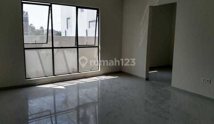 Dijual Rumah Baru 2 Lantai Minimalis Siap Huni di Batununggal 1