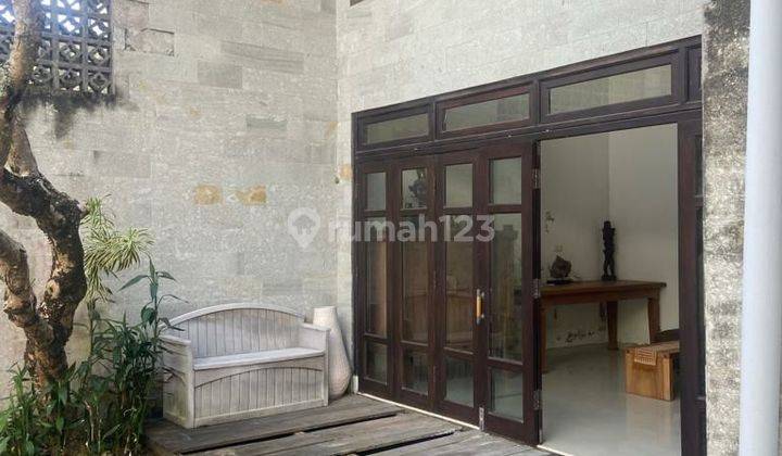 For sale Full Furnished Villa in Gianyar Bali 1