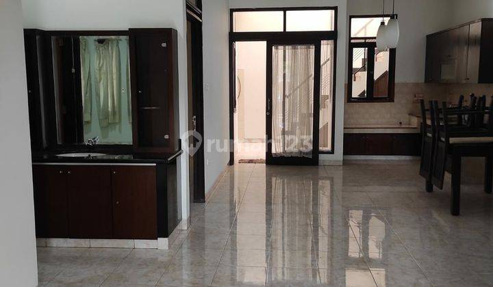 Disewakan Rumah Furnished di Batu Mas Soekarno Hatta 1