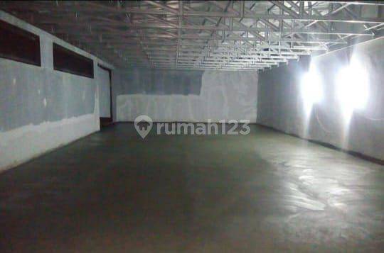 Dijual Rumah Semi Gudang di Taman Holis Indah 1 1