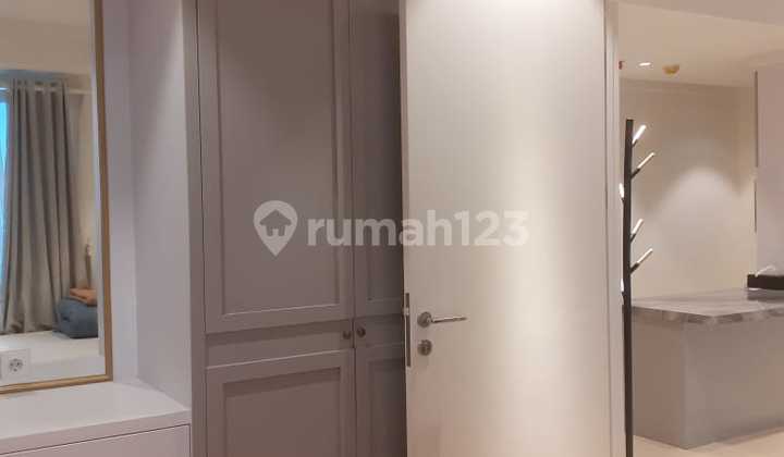 Jual/sewa Landmark Residence Furnished Tinggal Bawa Koper 2