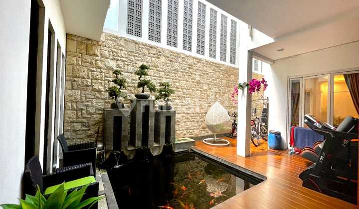 Dijual Cepat Rumah 2 Lantai Minimalis Di Singgasana Pradana 2