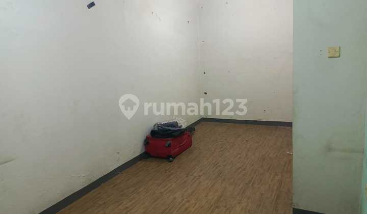 For Rent, Move-in Ready House in Taman Kopo Indah 1 2