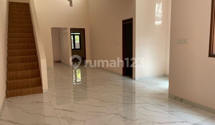 Jarang Ada Rumah Minimalis Nego Sampai Jadi Di Taman Holis Indah