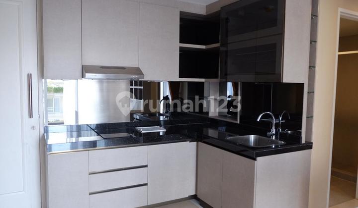 Jual/Sewa Landmark Residence Lantai Tinggi 2