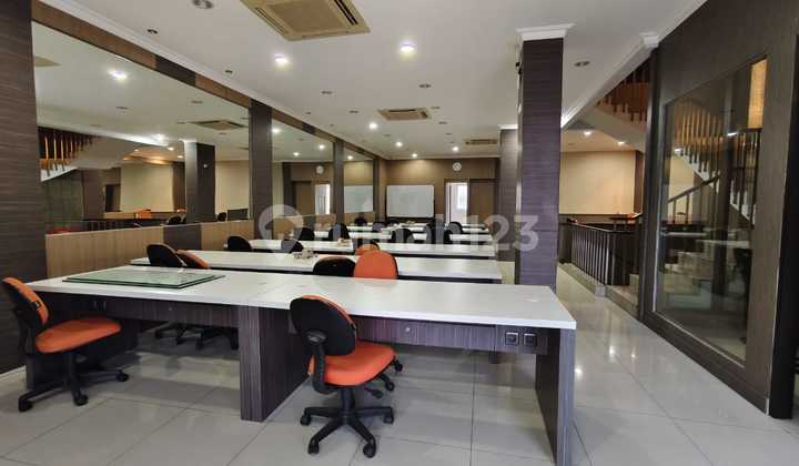 Dijual Ruang-usaha Strategis Di Pusat Kota Bandung Dijual Ruang-usaha Strategis Di Pusat Kota Bandung