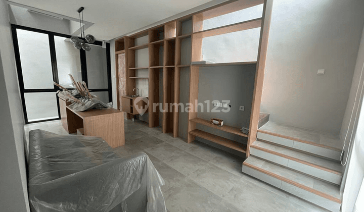 Rumah Baru Dalam Perumahan Grand Wisata Bekasi Fully Furnished 2