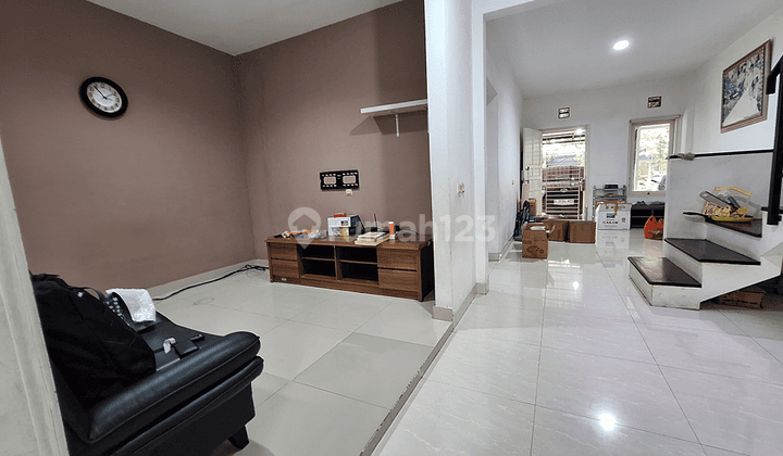 RUMAH DALAM PERUMAHAN PURI BETA 1 TANGERANG 2