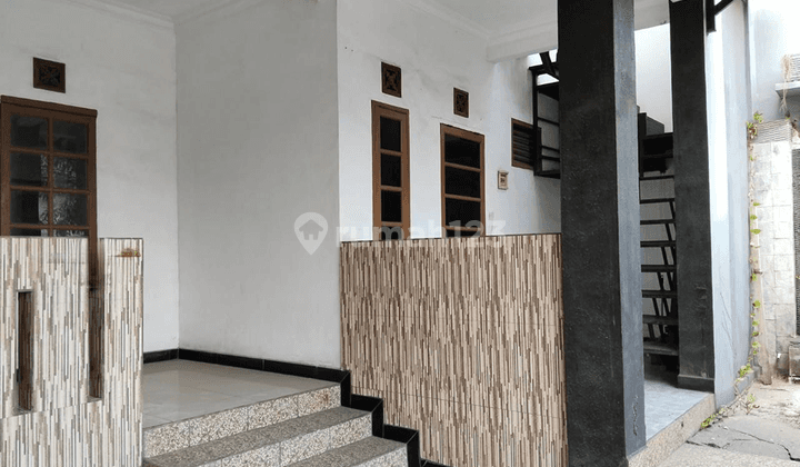 RUMAH VILLA JAPOS KAWASAN JURANGMANGU TANGERANG 1