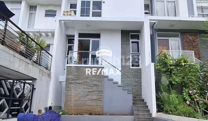 DIJUAL RUMAH 3 LANTAI DALAM CLUSTER MODERN HILL PONDOK CABE FURNISHED