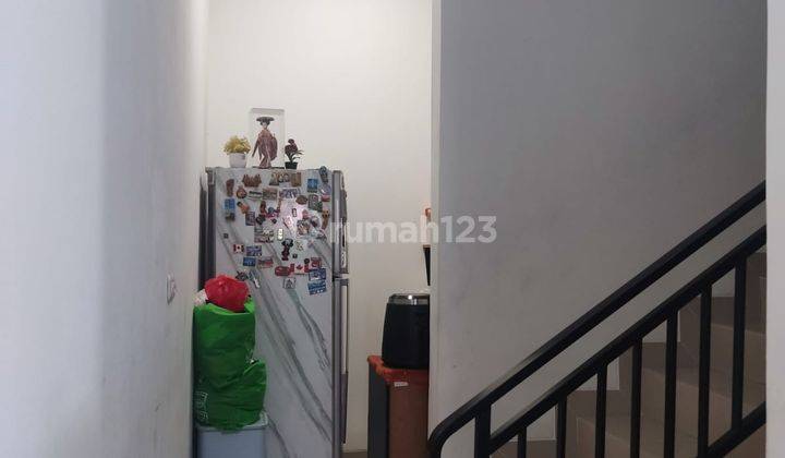 Rumah Tinggal 3,5 Lantai Kawasan Duri Kepa Semi Furnished 2