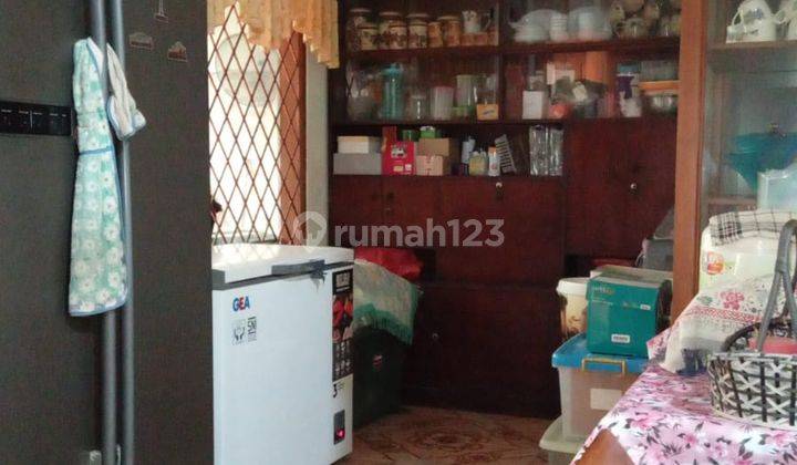 Rumah Tinggal Asri 1,5 Lantai Kawasan Blok A Kebayoran Baru 2