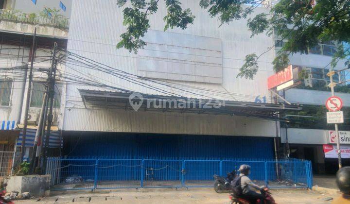 Gedung Samanhudi Cocok Untuk Usaha, Pinggir Jalan Raya, Dekat Pasar Baru. 1