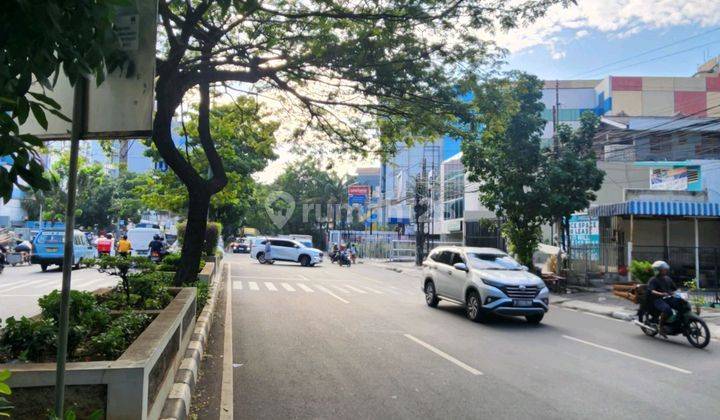 Gedung Samanhudi 560m2 Cocok Untuk Usaha Pinggir Jalan Dekat Pasar Baru 2