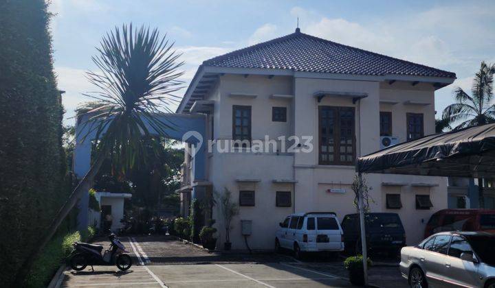 Dijual Cepat Gedung Matraman Raya Murah BU! NJOP. 2