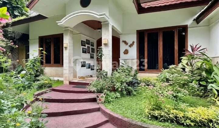 Rumah Terawat Siap Huni Turun Harga di Kenanga Ampera Jakarta Selatan Rumah Terawat Siap Huni Turun Harga di Kenanga Ampera Jakarta Selatan