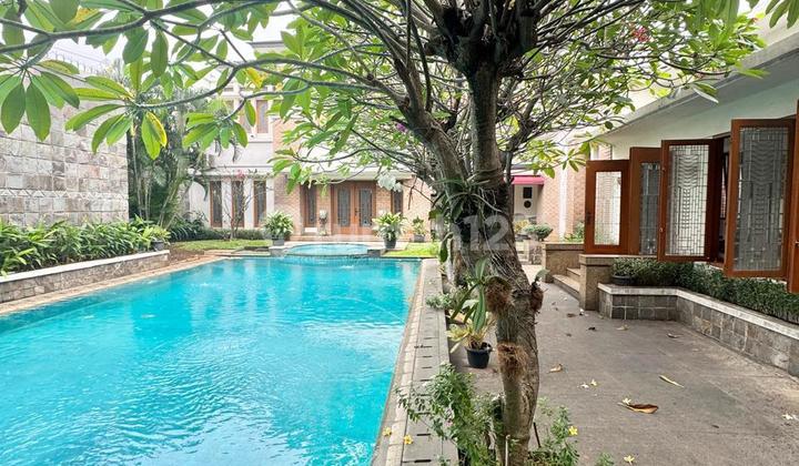 Spacious Grand House in Kemang Strategic Location Negotiable Until Deal 2