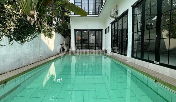 Rumah Baru Full Renovasi Dalam Komplek Eksklusif Siap Huni di Pejaten Barat Kemang