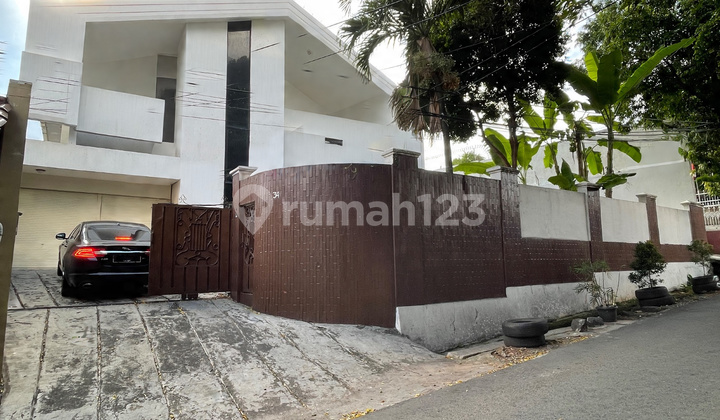 Rumah Turun Harga Hanya 10 menit dari senopati Di Bangka Jarang Ada 