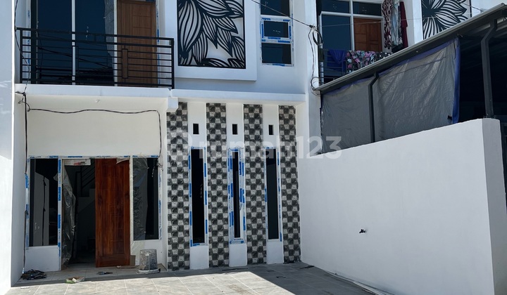Rumah 2 Lantai 300 Jutaan Sidoarjo  2