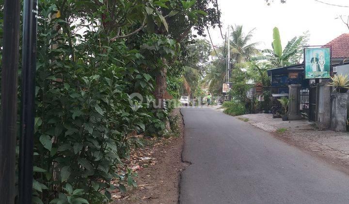 Land for sale in strategic location KERAMAS. 2