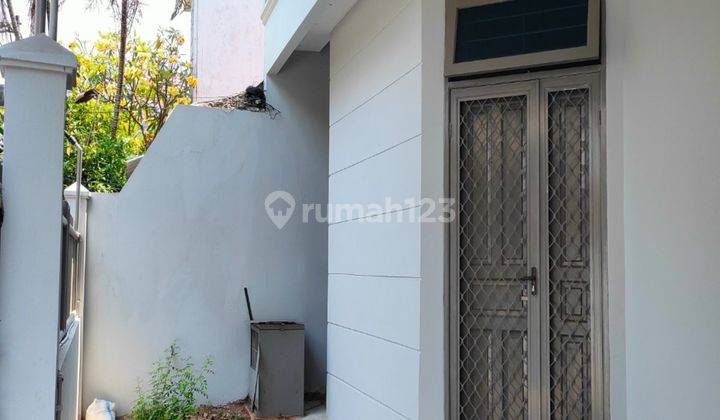 Rumah 2 Lantai Siap Huni Di Tomang 2