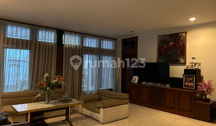 Rumah Besar Di Kamboja Raya Tomang Jakarta Barat