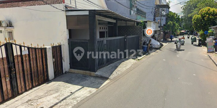 Rumah Lama dengan Tanah Ngantong 1000 M2 di Anggrek Rosliana,Kemanggisan,Jakarta Barat