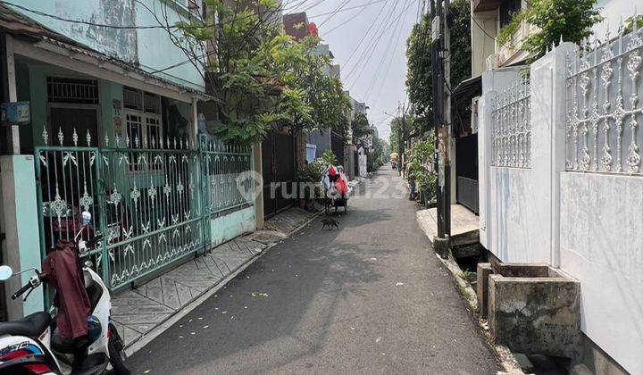 Rumah 3 Lantai Siap Huni Di Tomang Jakarta Barat 2