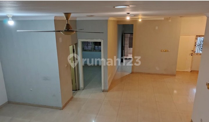 2-Storey House Ready for Occupancy in Tomang, West Jakarta 2