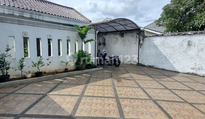 For Sale Land-priced House in Kemang, South Jakarta